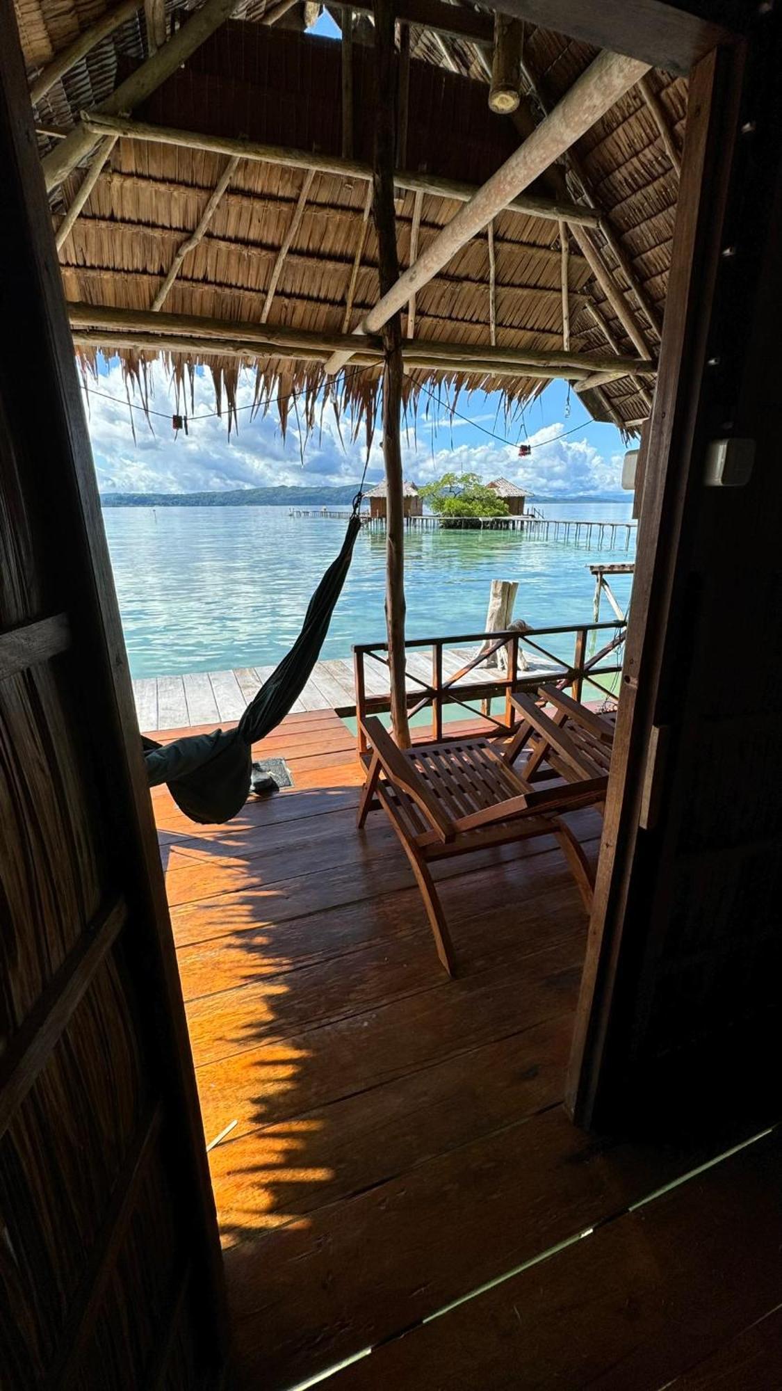 Nyande Raja Ampat Hotel Pulau Mansuar Bagian luar foto